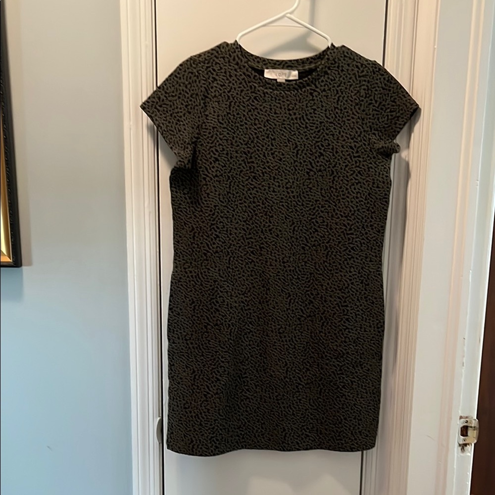 LOFT Black Sheath Mini Dress Crew Neck Short Sleeve